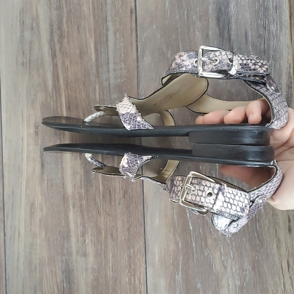 Anthropologie Franco Sarto Women Toro Leather sandals flats sz 8M - Picture 8 of 10